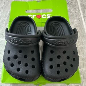 Infant crocs little